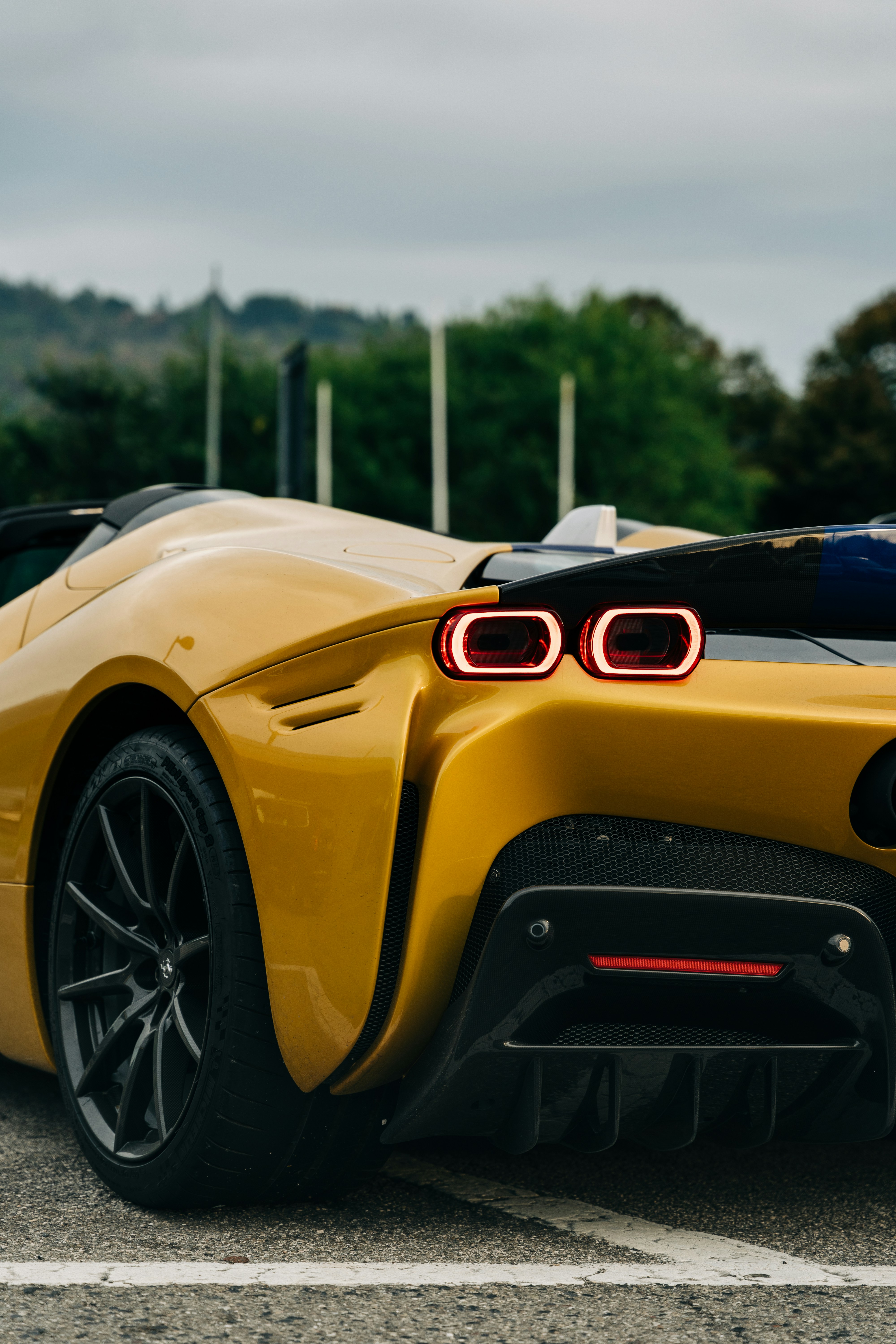 Ferrari SF90